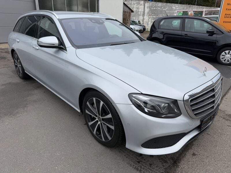 Gebraucht Mercedes E350 286 PS (210 kW) 2020 Silber Limousine