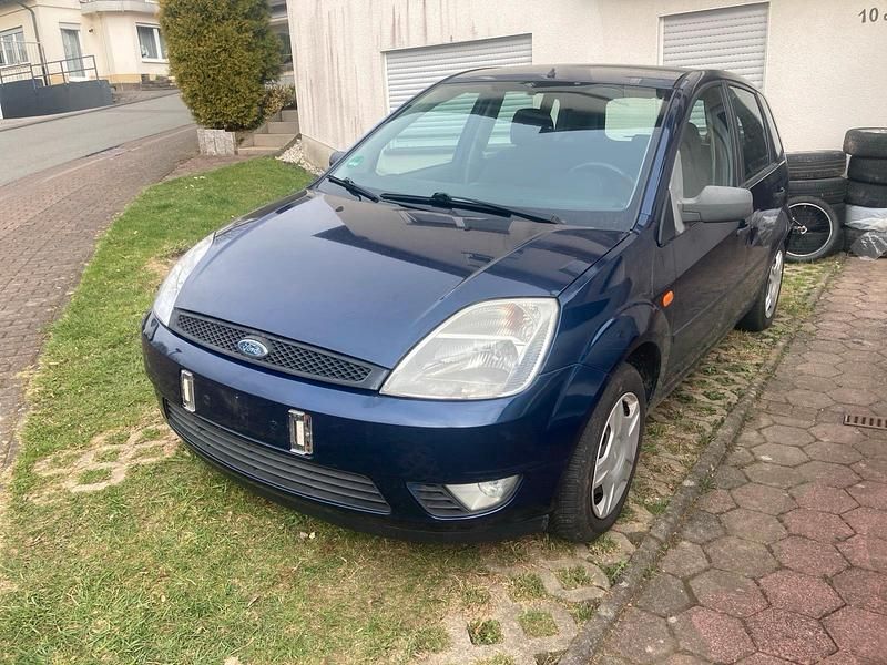 Gebraucht Ford Fiesta 80 PS (58 kW) 2003 Blau Kleinwagen