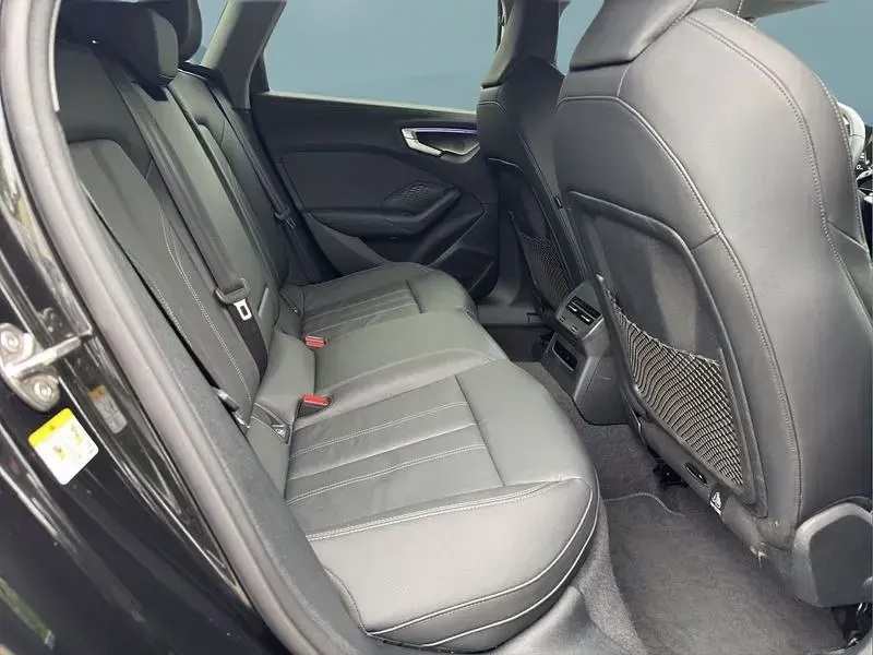 Gebraucht Audi A5 204 PS (150 kW) 2025 Schwarz Kombi
