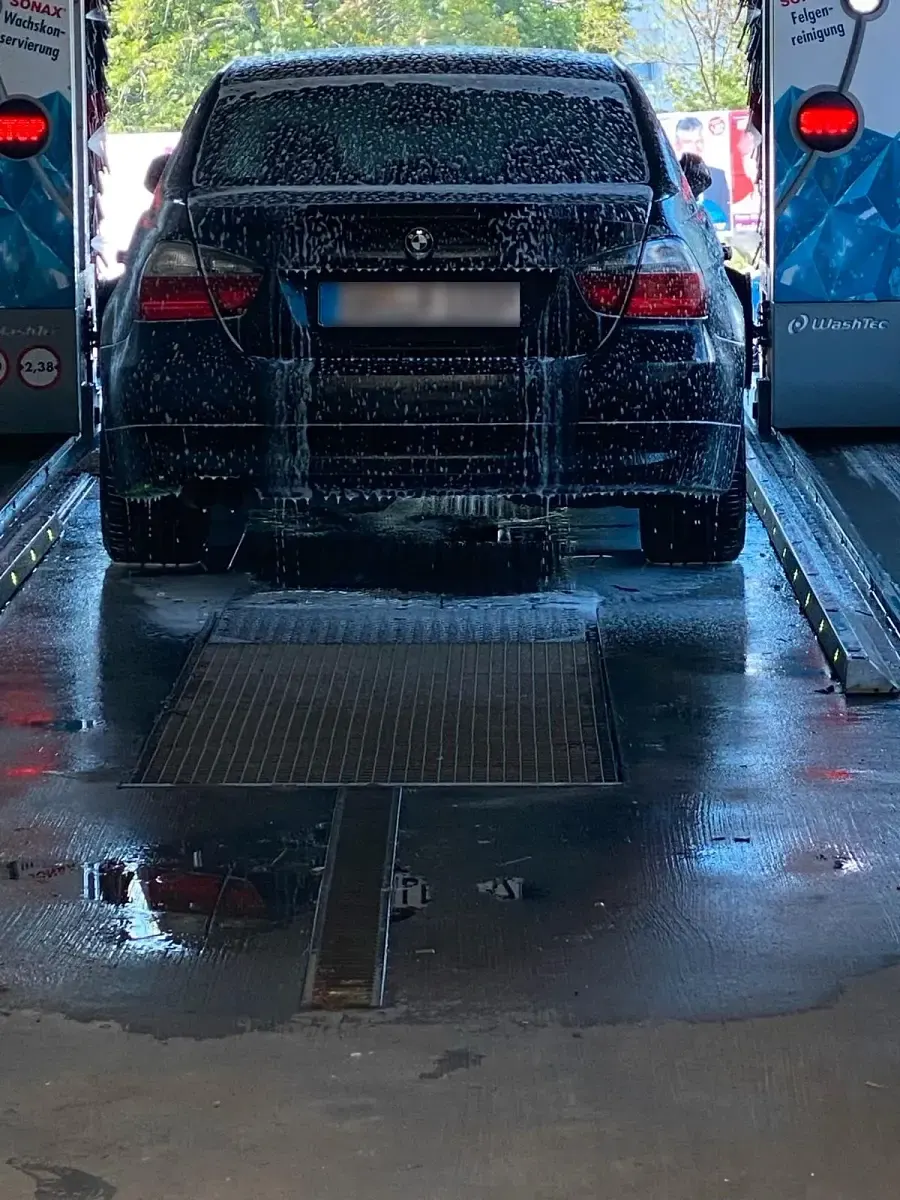 Brugt BMW 325 218 HK (160 kW) 2005 Sort Sedan