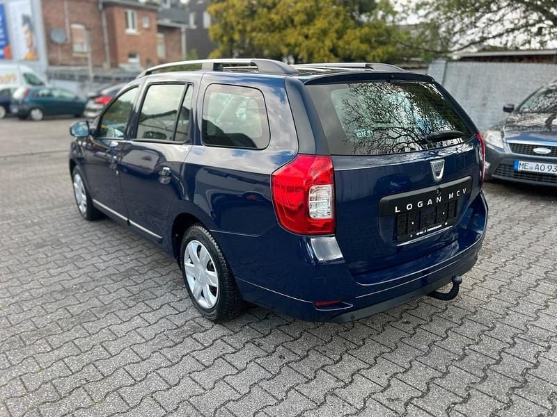 Gebraucht Dacia Logan 90 PS (66 kW) 2016 Blau Kombi