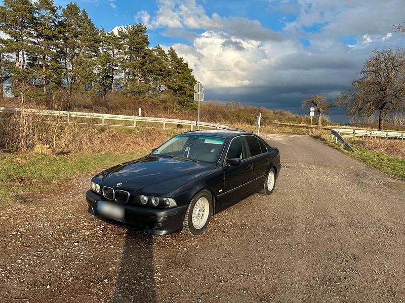 Gebraucht BMW 528 193 PS (141 kW) 1998 Blau Limousine