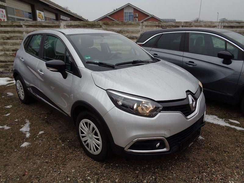 Gebraucht Renault Captur Life 90 PS (66 kW) 2017 Grau SUV