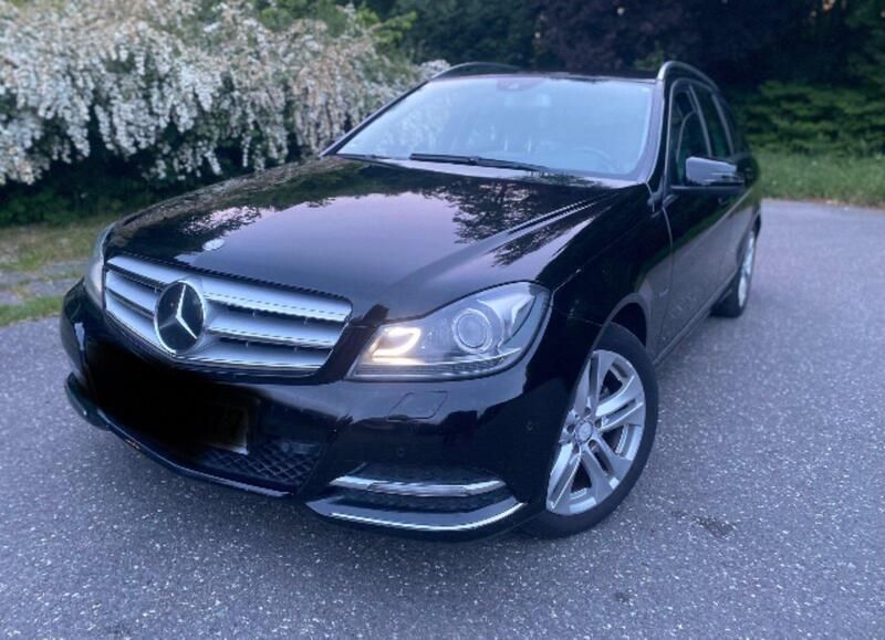 Schwarz Gebraucht 2011 Mercedes C220 Kombi | 7.999 € (Superpreis) - Bild 1/4