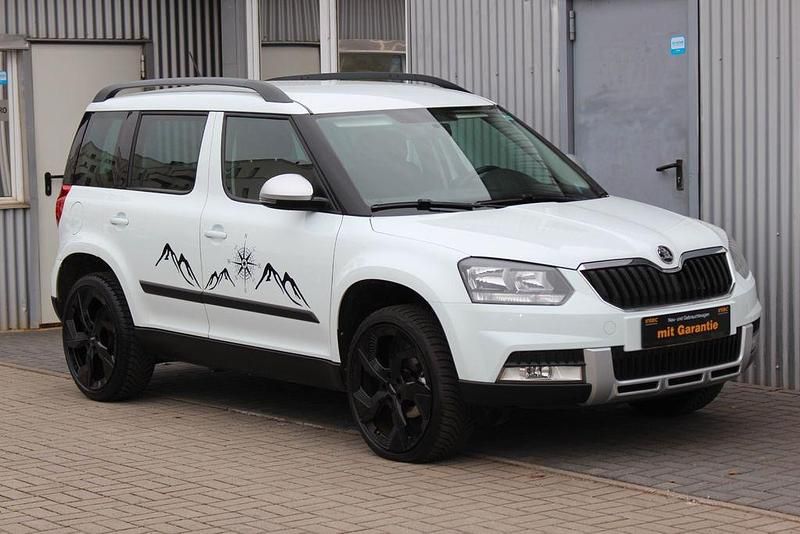 Gebraucht Skoda Yeti Cool Edition 110 PS (80 kW) 2017 Weiß SUV