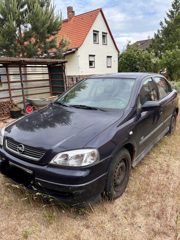 Blau Gebraucht 2003 Opel Astra Limousine | 600 € (Superpreis) - Bild 1/4