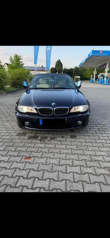 Blau Gebraucht 2005 BMW 320 Cabriolet Exclusive Cabrio | 8.500 € (Fairer Preis) - Bild 1/4