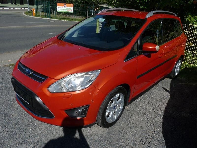 Orange Gebraucht 2011 Ford Grand C-Max Trend Van / Kleinbus | 5.950 € (Fairer Preis) - Bild 1/4