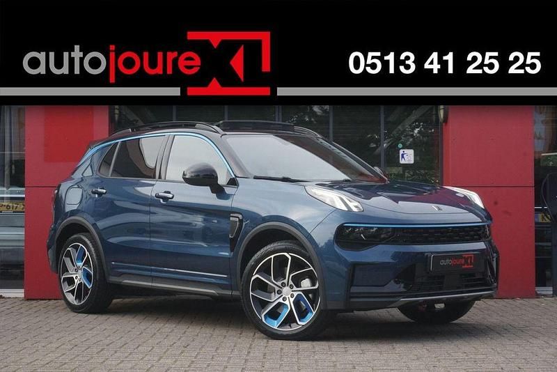 Blau Neu 2025 Lynk & Co 01 SUV | 35.849 € - Bild 1/4