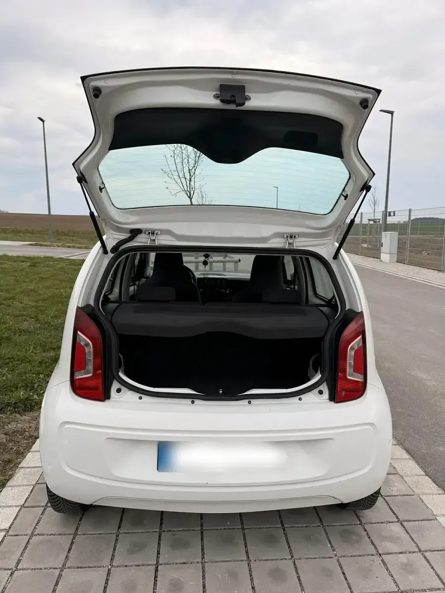 Gebraucht VW up! 65 PS (47 kW) 2014 Weiß Kleinwagen
