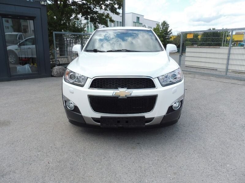 Gebraucht Chevrolet Captiva LTZ 184 PS (135 kW) 2011 Weiß SUV
