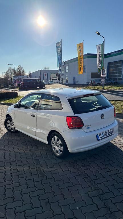 Gebraucht VW Polo Trendline 60 PS (44 kW) 2013 Weiß Kleinwagen