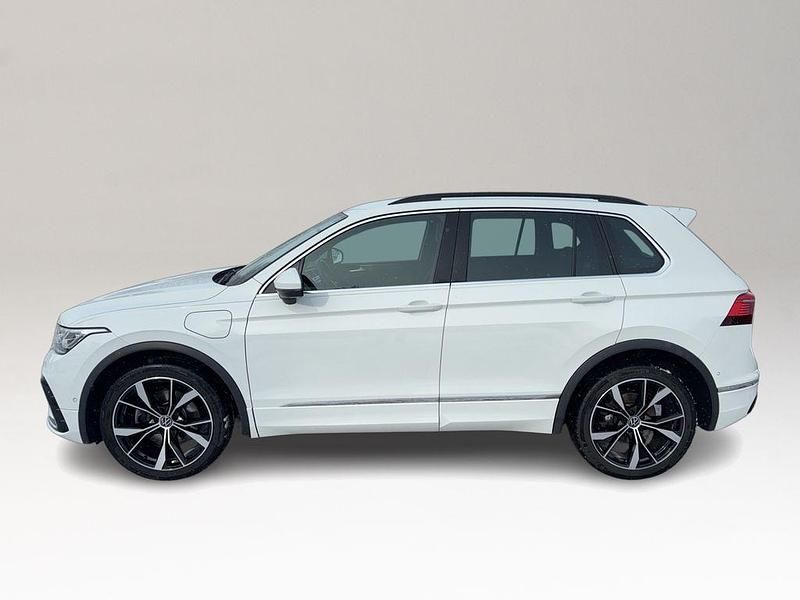 Gebraucht VW Tiguan R-line 245 PS (180 kW) 2023 Weiß SUV