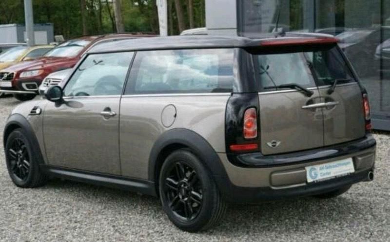 Grau Gebraucht 2012 Mini Cooper D Clubman Kombi | 6.500 € - Bild 1/4