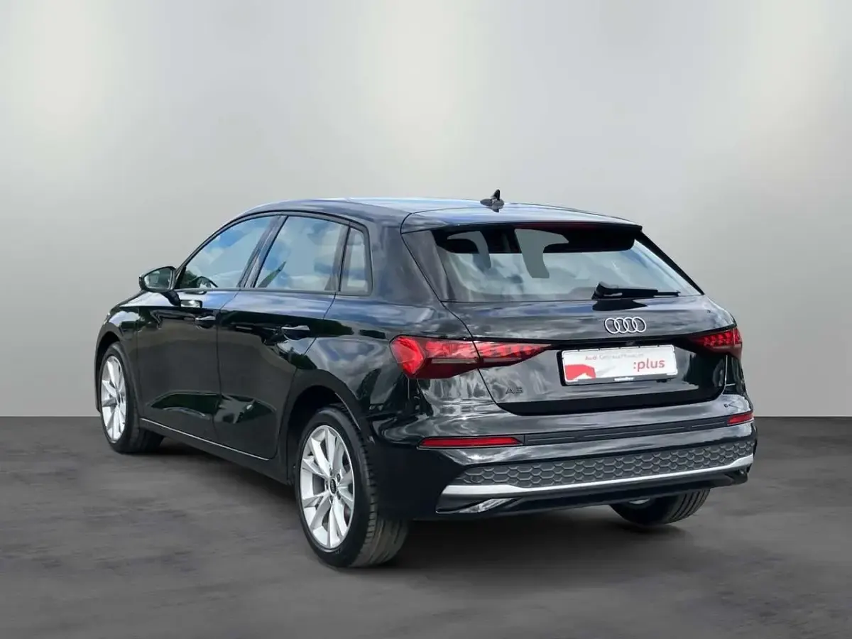 Gebraucht Audi A3 Advanced Plus 204 PS (150 kW) 2025 Mythosschwarz metallic Limousine
