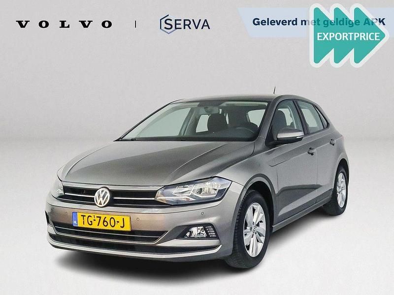 Grau Gebraucht 2018 VW Polo Comfortline Limousine | 11.130 € (Teuer) - Bild 1/4