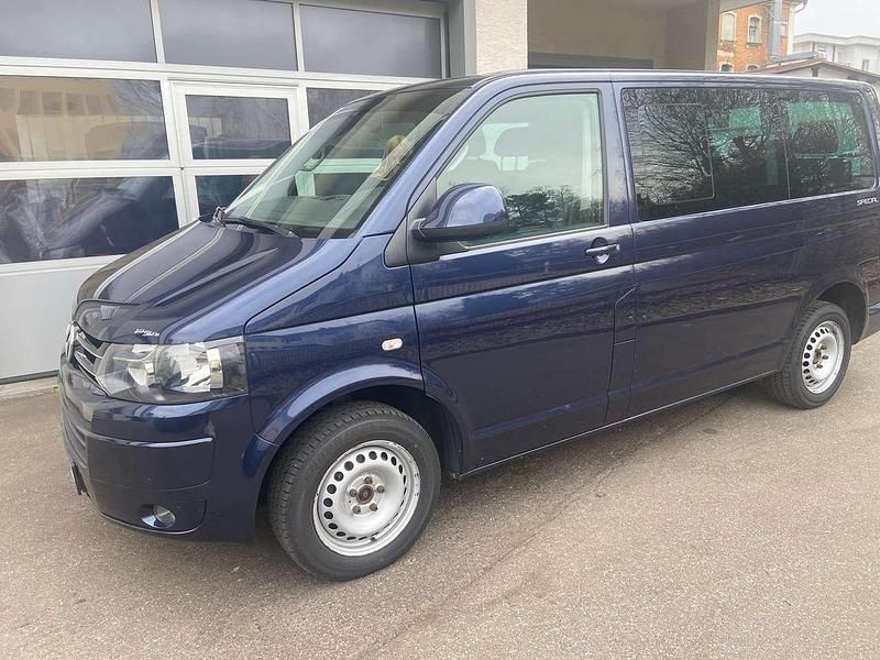 Gebraucht VW Multivan 140 PS (102 kW) 2015 Van / Kleinbus