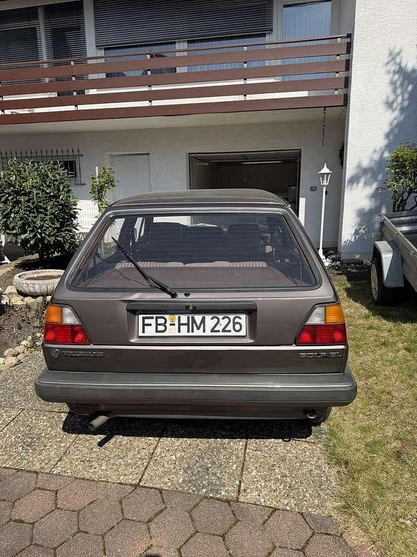 Second-hand VW Golf II 75 CP (55 kW) 1983 Maro Hatchback