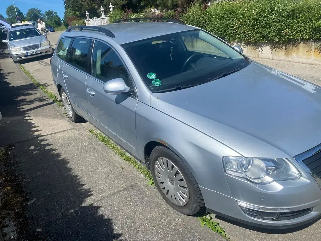 Gebraucht VW Passat Comfortline 105 PS (77 kW) 2005 Silber Kombi