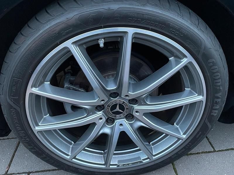 Gebraucht Mercedes E200 Style 197 PS (144 kW) 2019 Schwarz Kombi