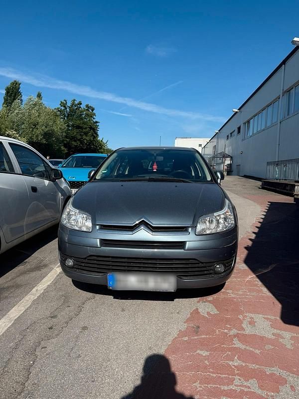 Grau Gebraucht 2008 Citroën C4 Limousine | 2.500 € (Fairer Preis) - Bild 1/4