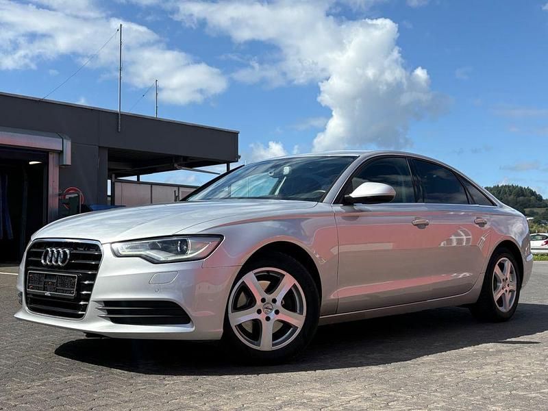 Silber Gebraucht 2011 Audi A6 Sport Limousine | 9.200 € (Superpreis) - Bild 1/4