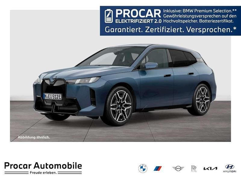 Gebraucht BMW iX Sport Line 400 kW (544 PS) 2025 Arctic race blue SUV