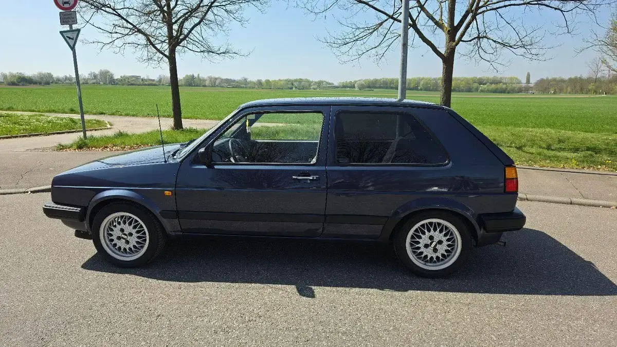 Brugt VW Golf II 72 HK (52 kW) 1987 Blå Hatchback