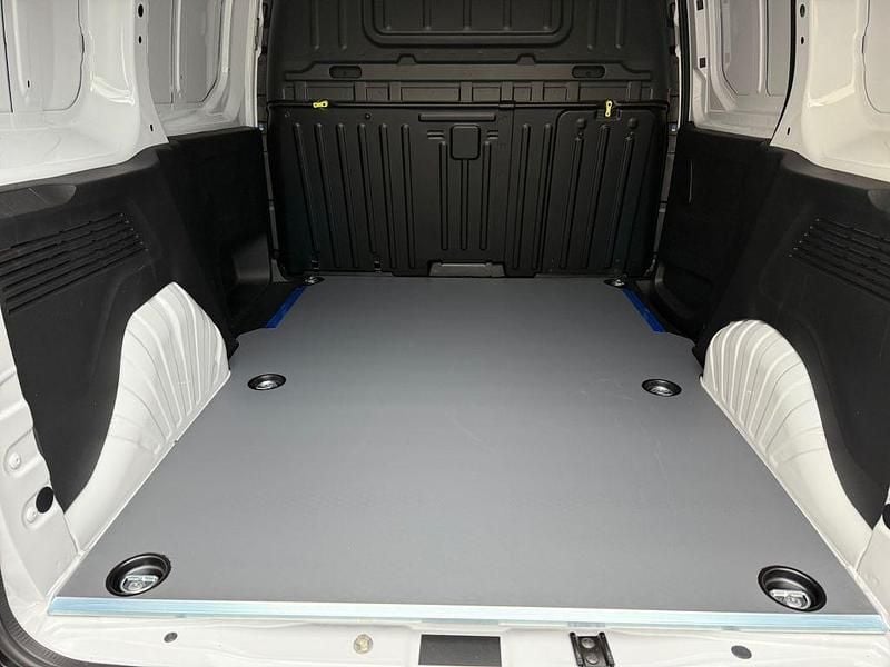 Neu Citroën Berlingo XTR 102 PS (75 kW) 2025 Eisweiß Van / Kleinbus