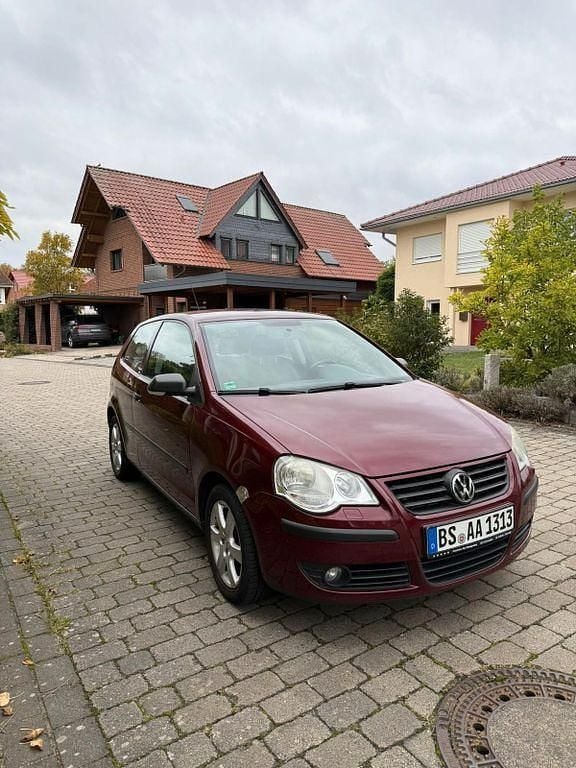 Gebraucht VW Polo 69 PS (50 kW) 2007 Rot Kleinwagen