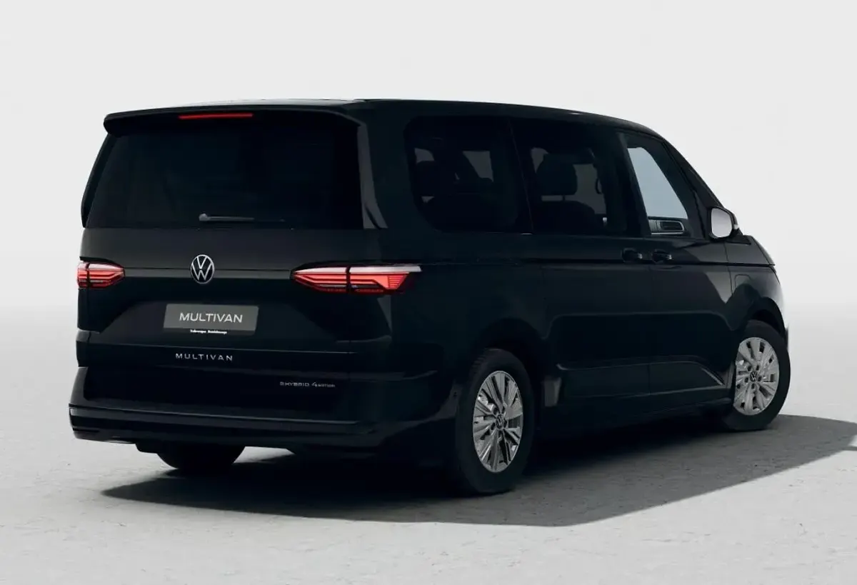 Neu VW Multivan Life 177 PS (130 kW) 2026 Deep black perleffekt Van / Kleinbus