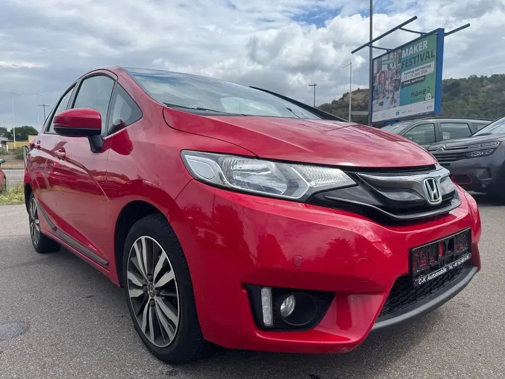Gebraucht Honda Jazz Elegance 102 PS (75 kW) 2017 Rot Kleinwagen