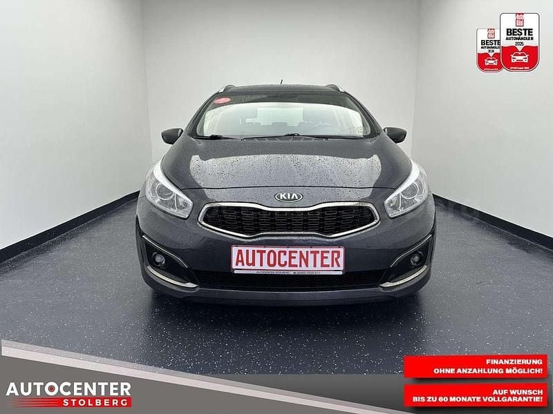 Gebraucht Kia Ceed DREAM-TEAM Edition 135 PS (99 kW) 2016 Grau Kleinwagen