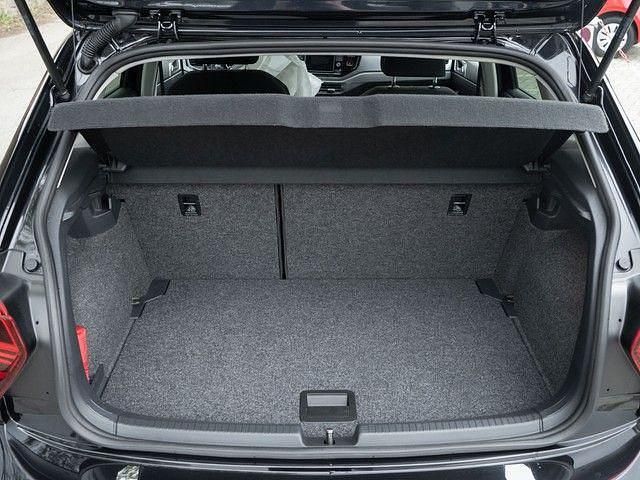 Gebraucht VW Polo Highline 95 PS (69 kW) 2021 Schwarz (deep black perleffekt) Kleinwagen