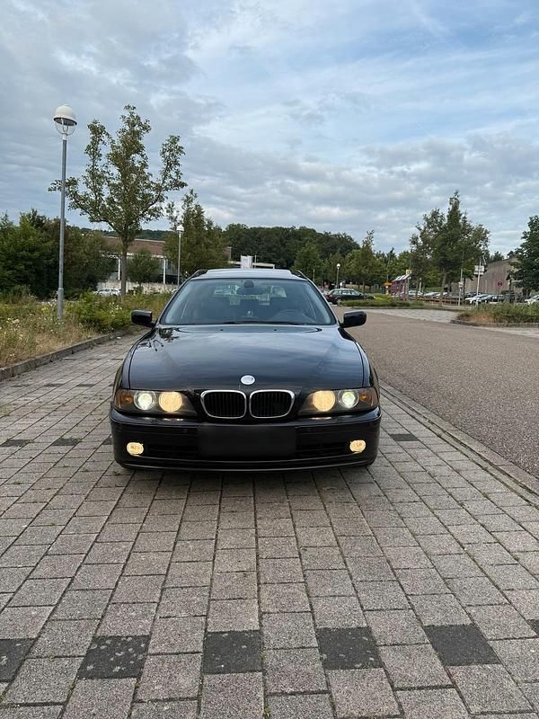 Gebraucht BMW 525 192 PS (141 kW) 2002 Schwarz Kombi