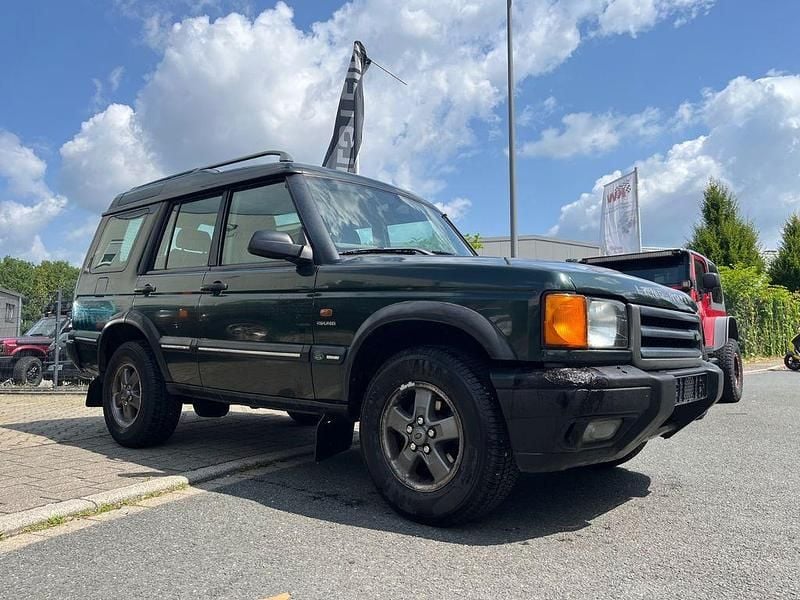 Grün Gebraucht 2001 Land Rover Discovery 2 SUV | 5.599 € (Guter Preis) - Bild 1/4