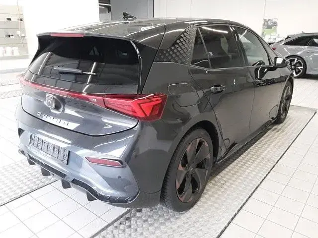 Gebraucht Cupra Born 150 kW (204 PS) 2024 Grau Kleinwagen