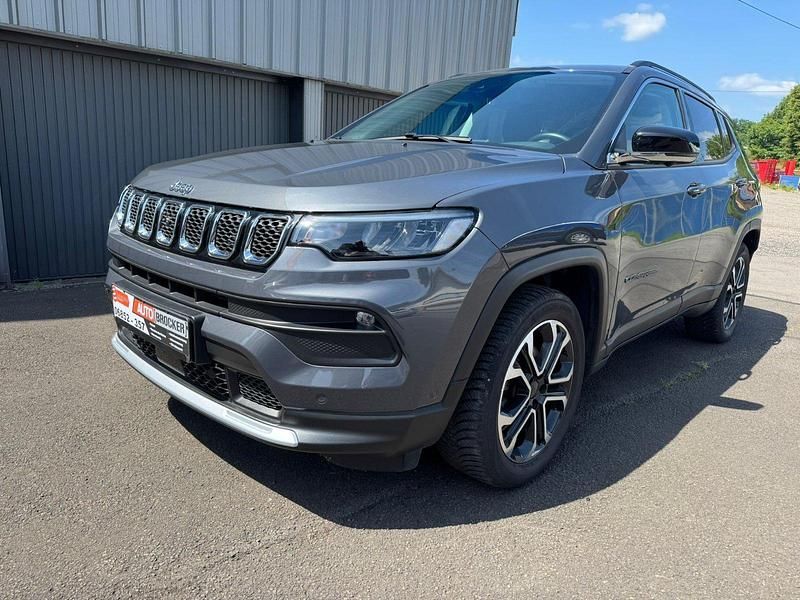 Graphite grey metallic Gebraucht 2022 Jeep Compass Limited SUV | 24.990 € (Fairer Preis) - Bild 1/4