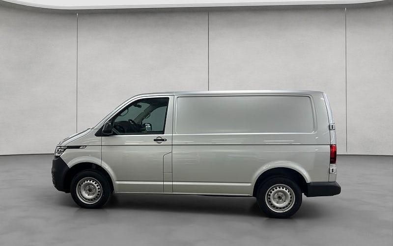 Gebraucht VW Transporter Trendline 150 PS (110 kW) 2025 Silber Van