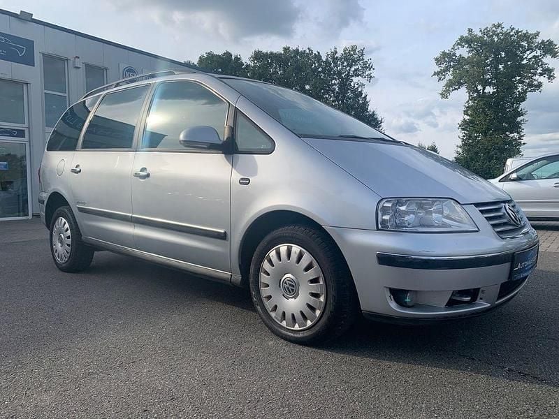Gebraucht VW Sharan United 140 PS (102 kW) 2009 Silber Van / Kleinbus