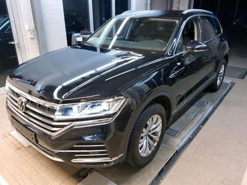 Gebraucht VW Touareg Elegance 231 PS (169 kW) 2021 Schwarz SUV