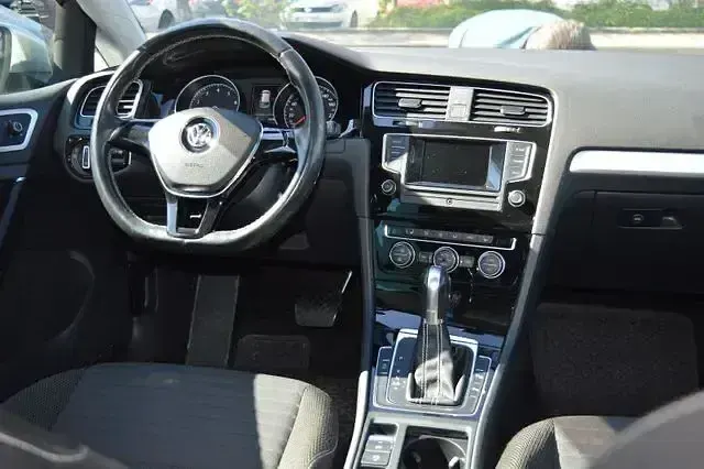 Gebraucht VW Golf VII Cup 110 PS (80 kW) 2014 Silber Limousine