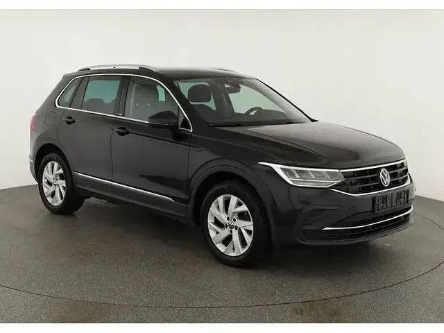 Gebraucht VW Tiguan Move 150 PS (110 kW) 2023 SUV