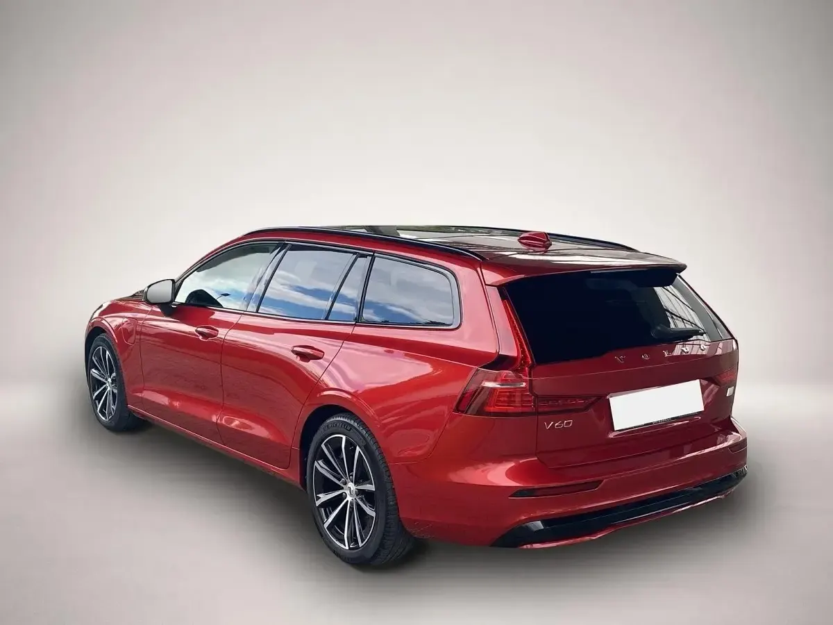 Gebraucht Volvo V60 Ultimate 455 PS (334 kW) 2023 Manufacturer Kombi