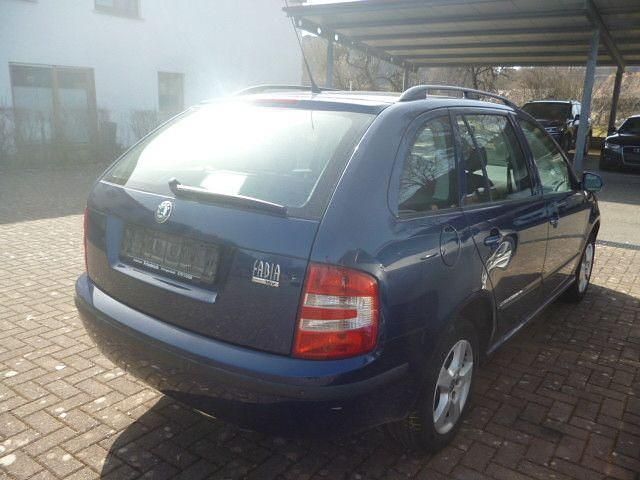 Gebraucht Skoda Fabia Ambiente 75 PS (55 kW) 2007 Blau Kombi