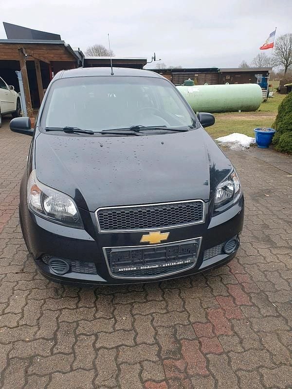 Gebraucht Chevrolet Aveo 82 PS (60 kW) 2011 Schwarz Kleinwagen