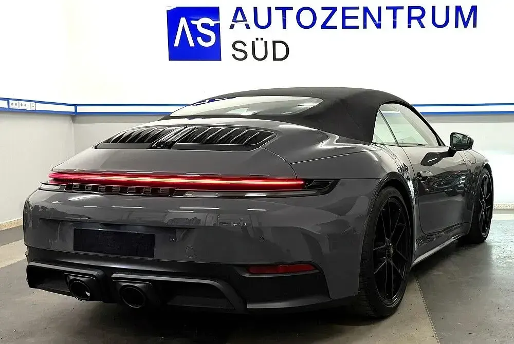 Gebraucht Porsche 911 Carrera GTS Chrono 541 PS (397 kW) 2025 Grau Cabrio