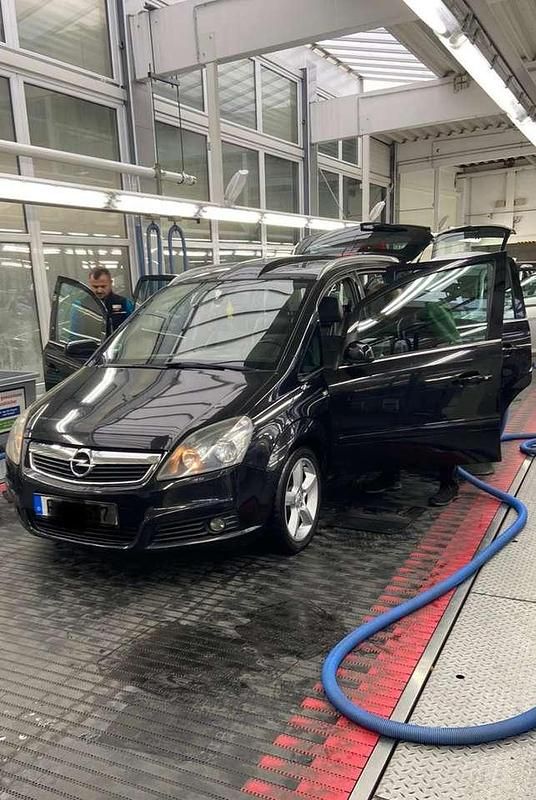 Gebraucht Opel Zafira Edition+ 150 PS (110 kW) 2006 Van / Kleinbus