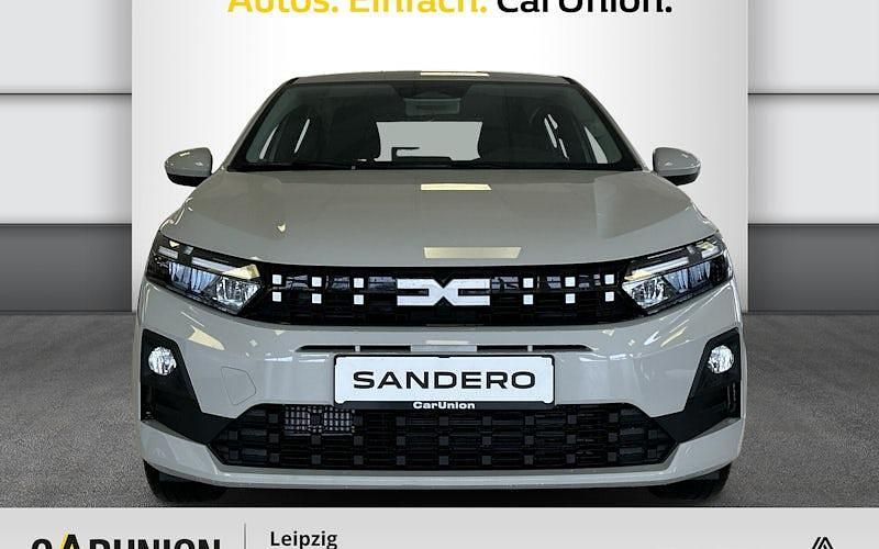 Neu Dacia Sandero Expression 101 PS (74 kW) 2026 Sandstone Limousine