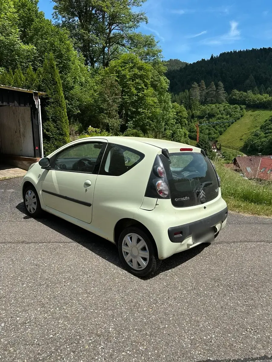 Gebraucht Citroën C1 68 PS (50 kW) 2011 Gelb Kleinwagen